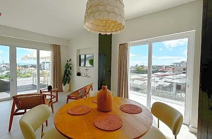 Apartment A.k.a The Cruise *
